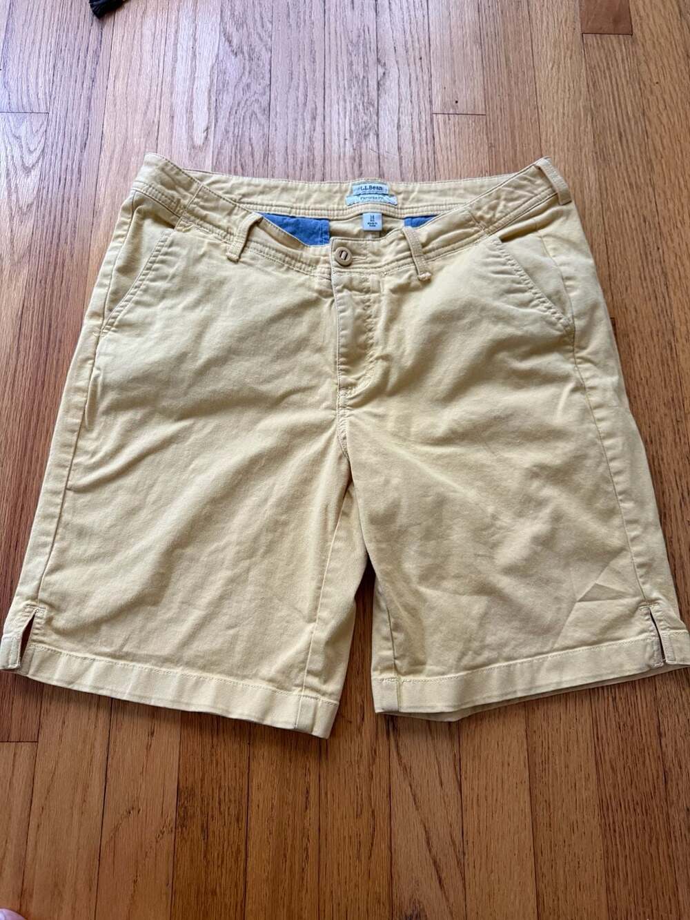 LL Bean Favorite Fit Yellow Chino Bermuda Shorts Size 14 Regular